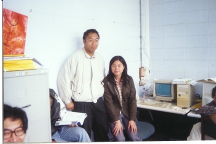 workteam1.jpg (66589 bytes)